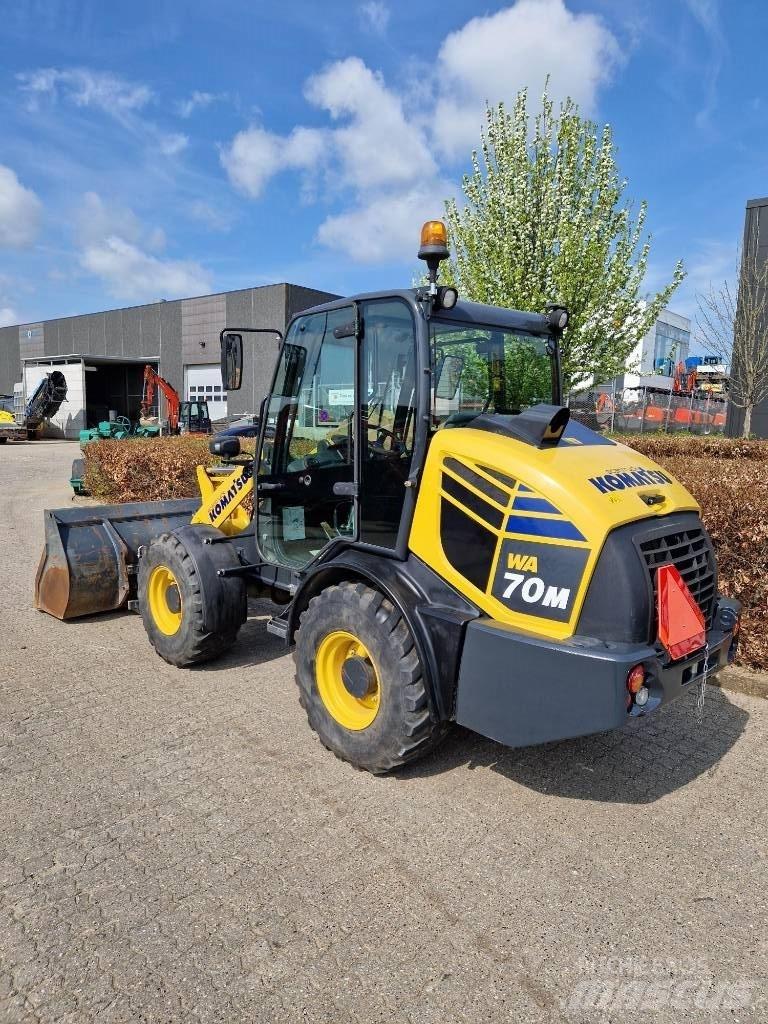 Komatsu WA70M Mini incarcatoare