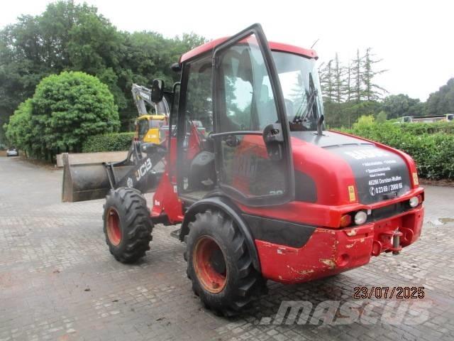 JCB 406 T4 Incarcator pe pneuri
