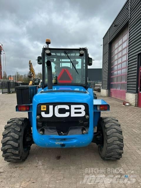 JCB 930-4 Masini de teren dificil