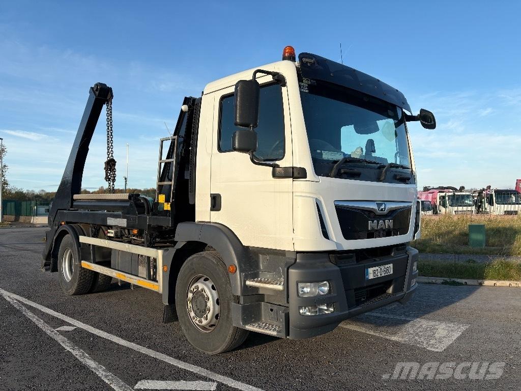 MAN TGM 18.250 Camion cu incarcator