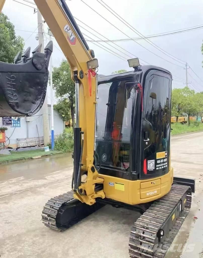 CAT 303.5 Excavatoare pe șenile
