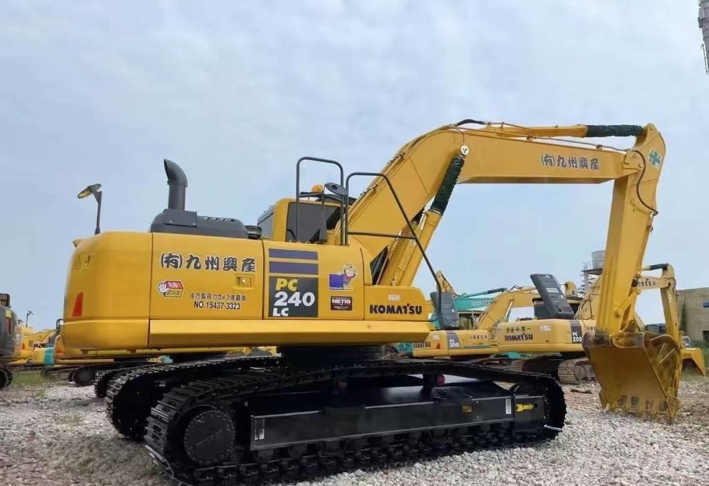 Komatsu PC 240 Excavatoare pe șenile
