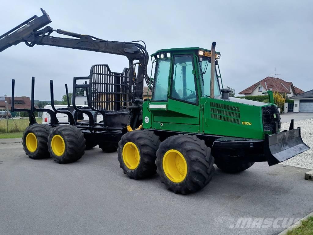 John Deere 1110 D Transportoare