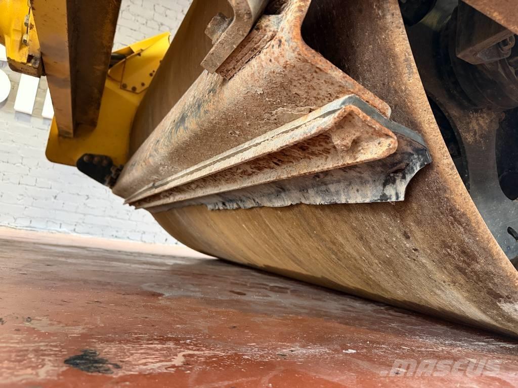 Bomag BW 211 D-4 Compactoare monocilindrice