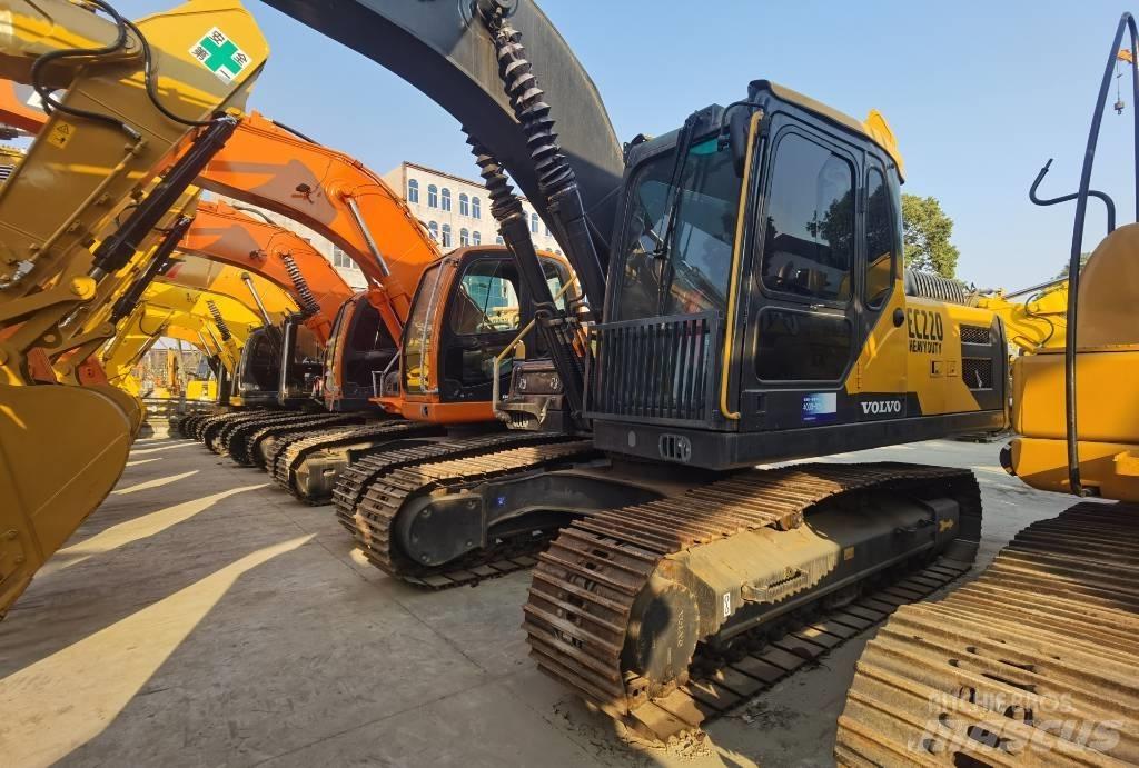 Volvo EC 220 Excavatoare pe șenile
