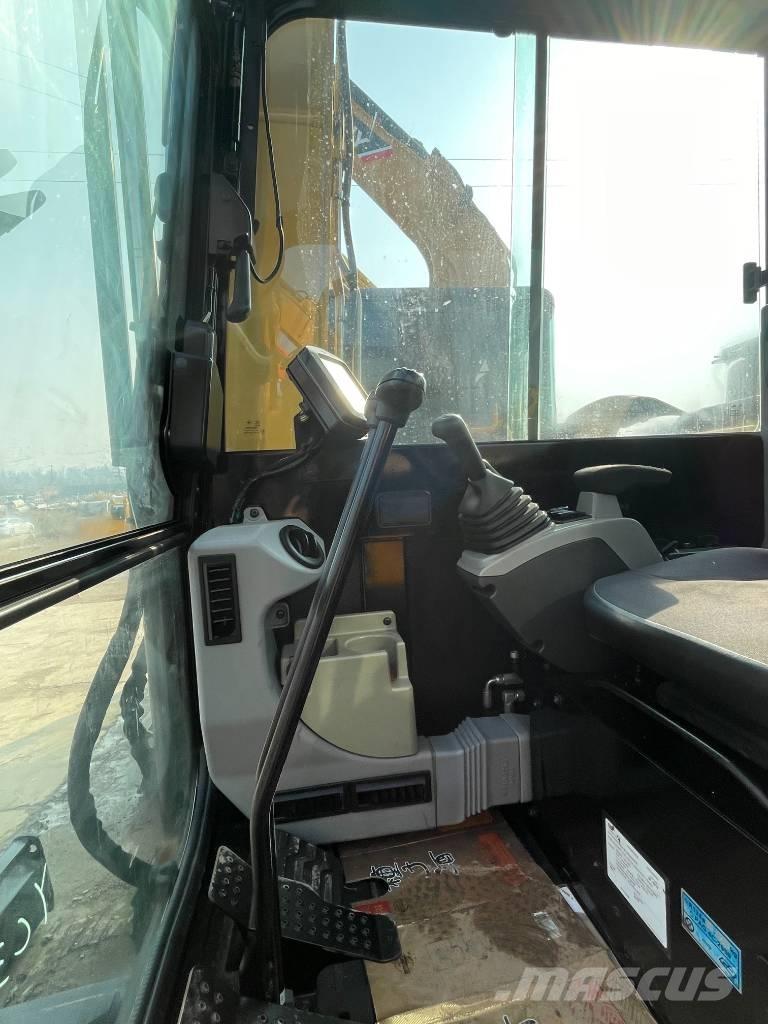 CAT 305.5E2 Excavatoare pe șenile
