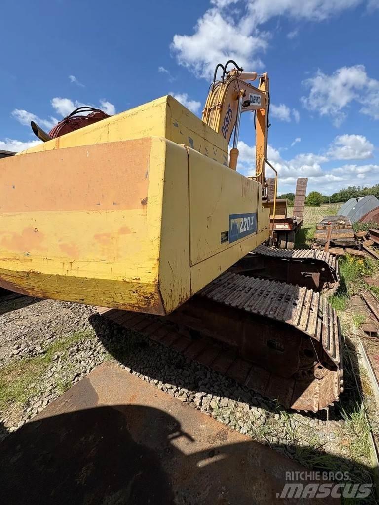 Daewoo DH 220LC Excavatoare pe șenile
