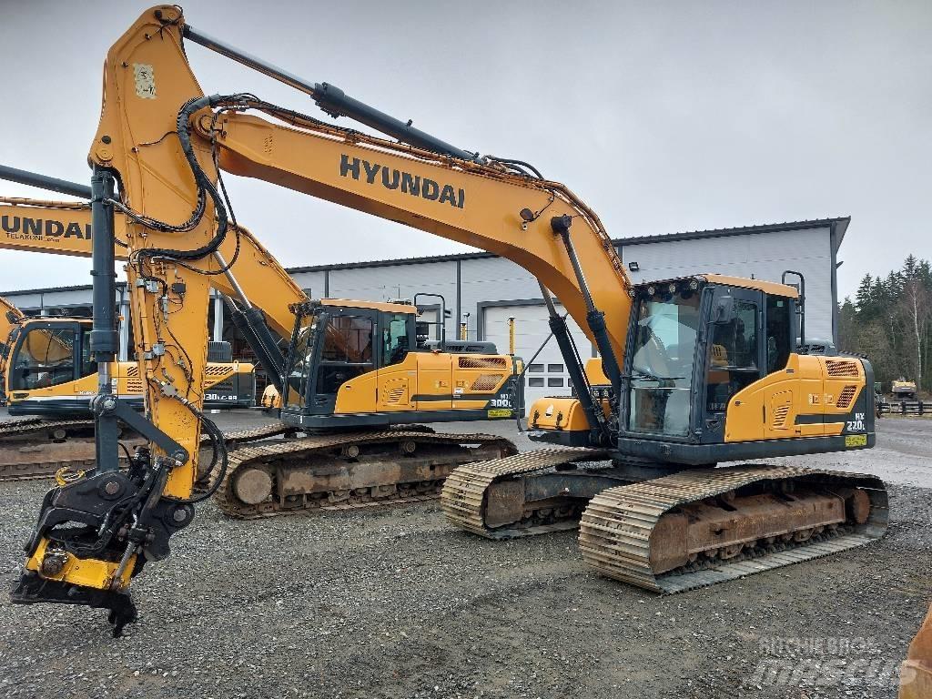 Hyundai HX 220 L Excavatoare pe șenile

