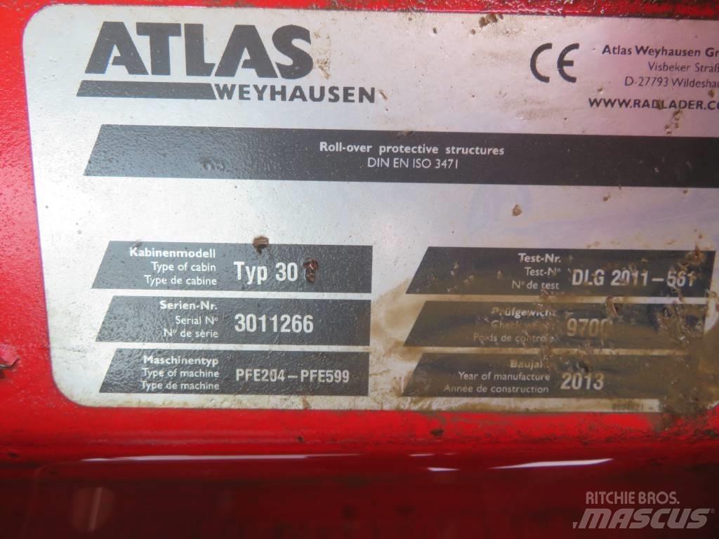 Atlas 65 Cabine si interior