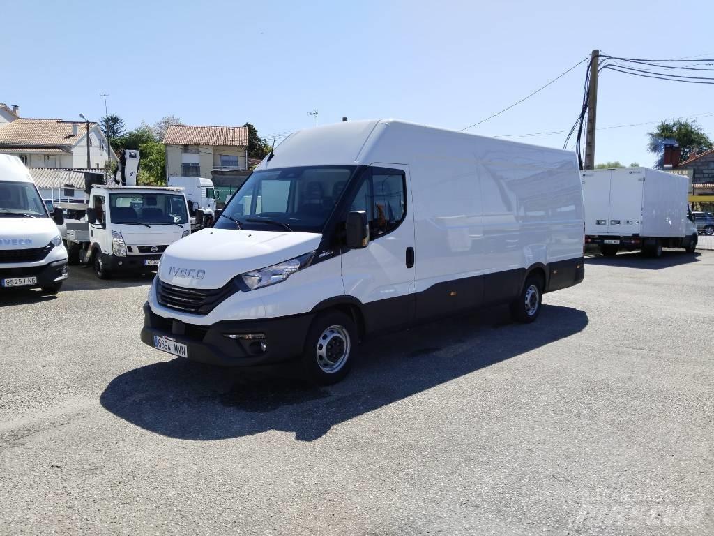 Iveco DAILY 35S18 Autoutilitara transoprt marfuri