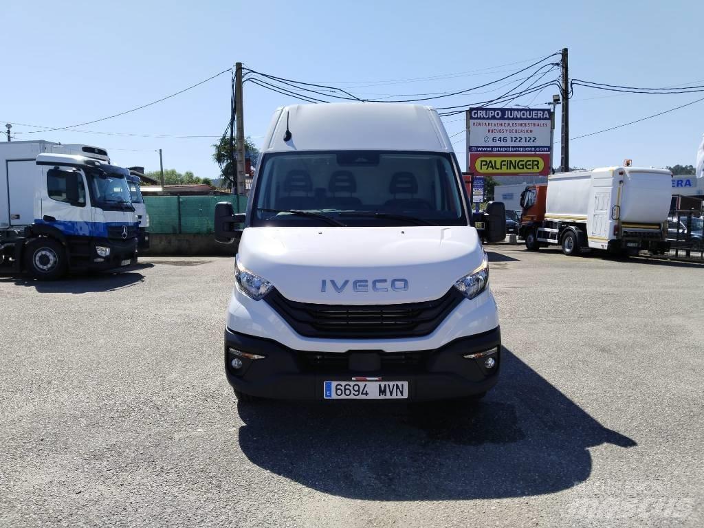 Iveco DAILY 35S18 Autoutilitara transoprt marfuri