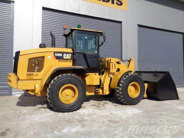 CAT 938M Incarcator pe pneuri
