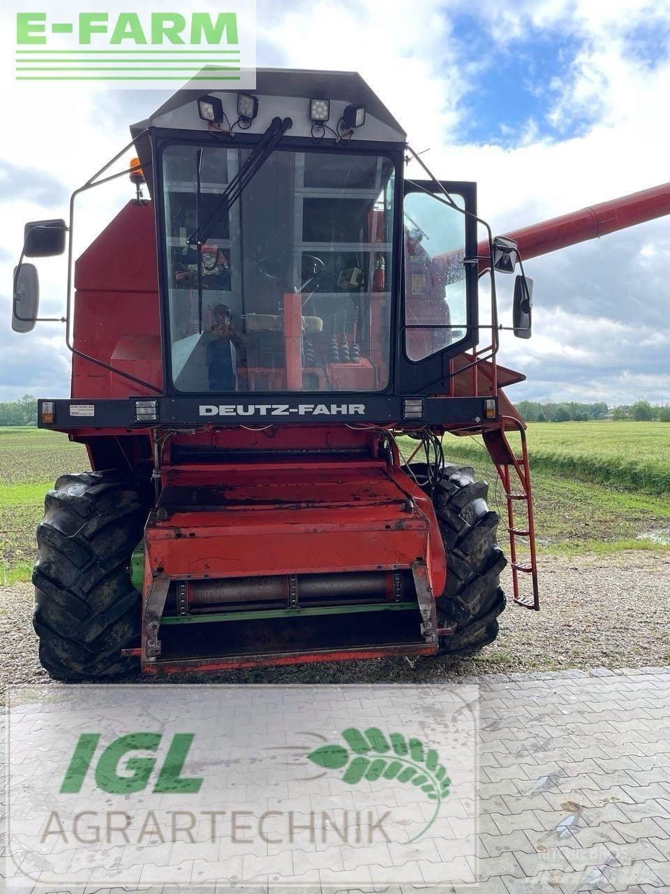 Deutz-Fahr 3610 Combine de secerat