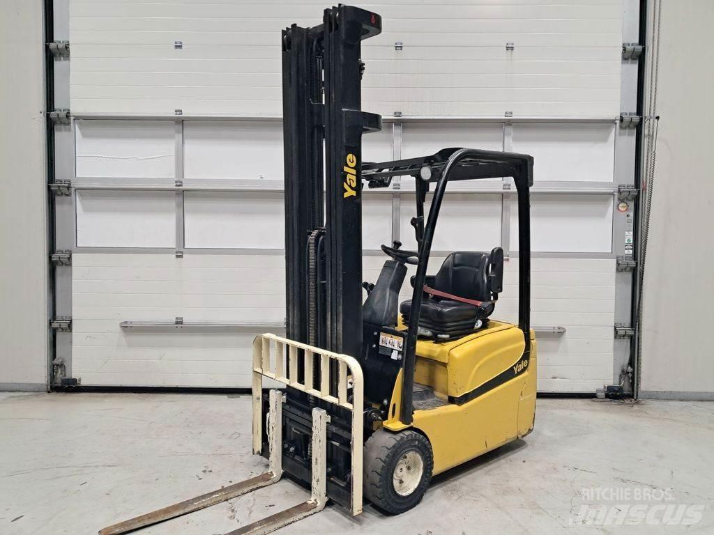 Yale ERP16VT Stivuitor electric