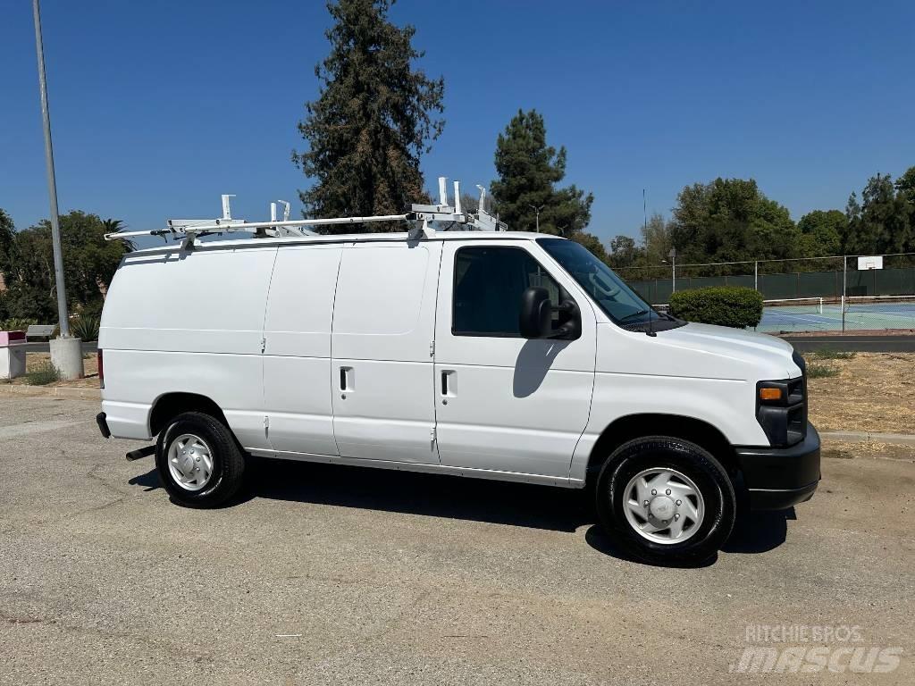 Ford E 250 Utilitara