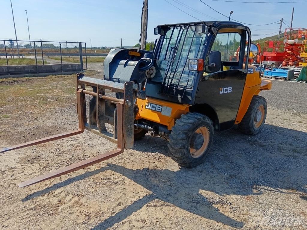 JCB 520-40 Stivuitoare telescopice
