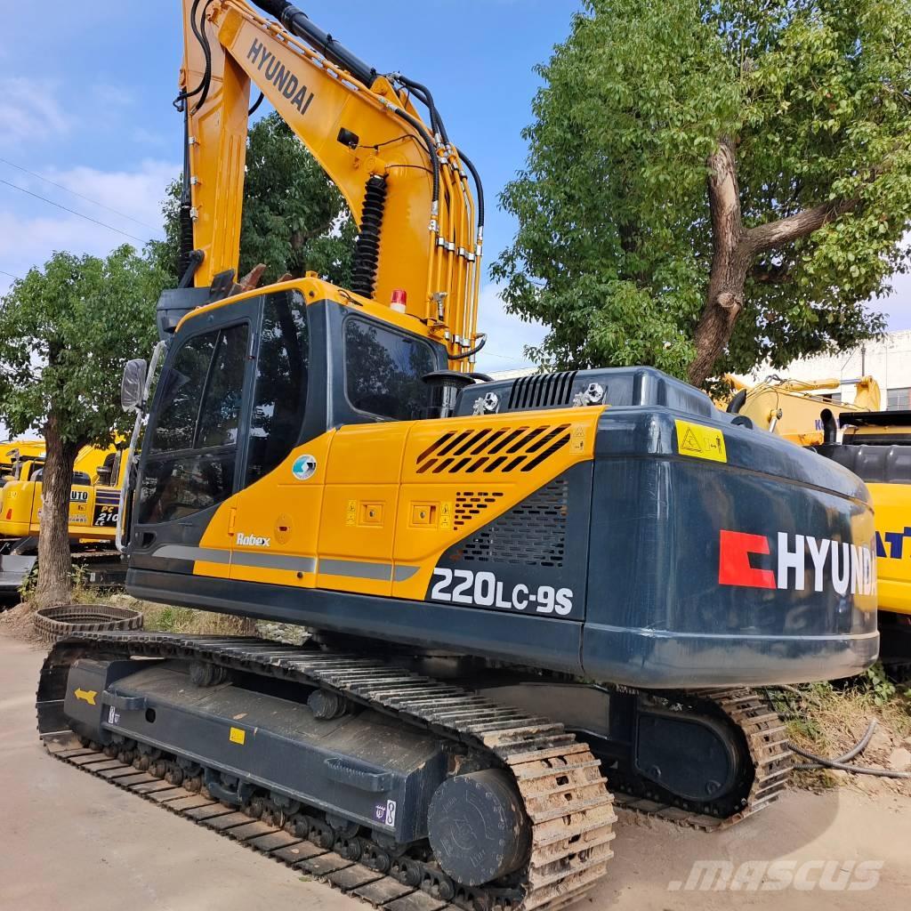 Hyundai 220 LC-9S Excavatoare pe șenile
