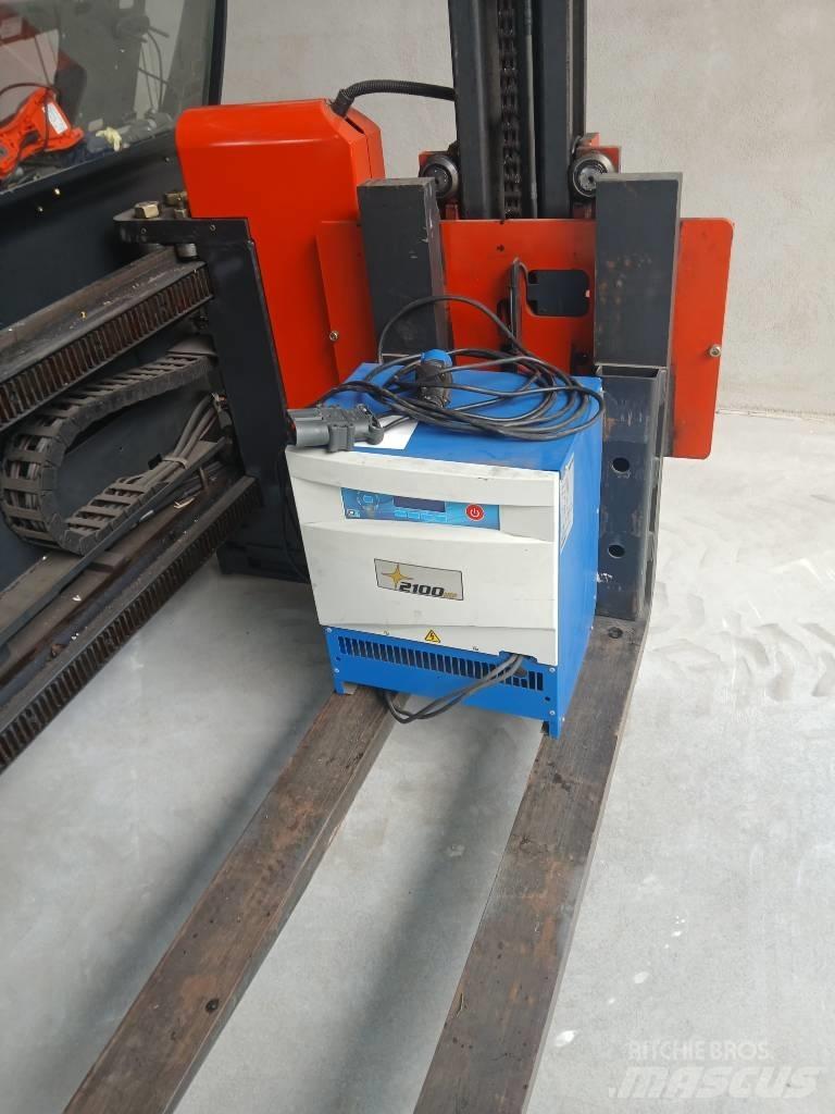 Linde K 10 Stivuitoare pentru culoare inguste
