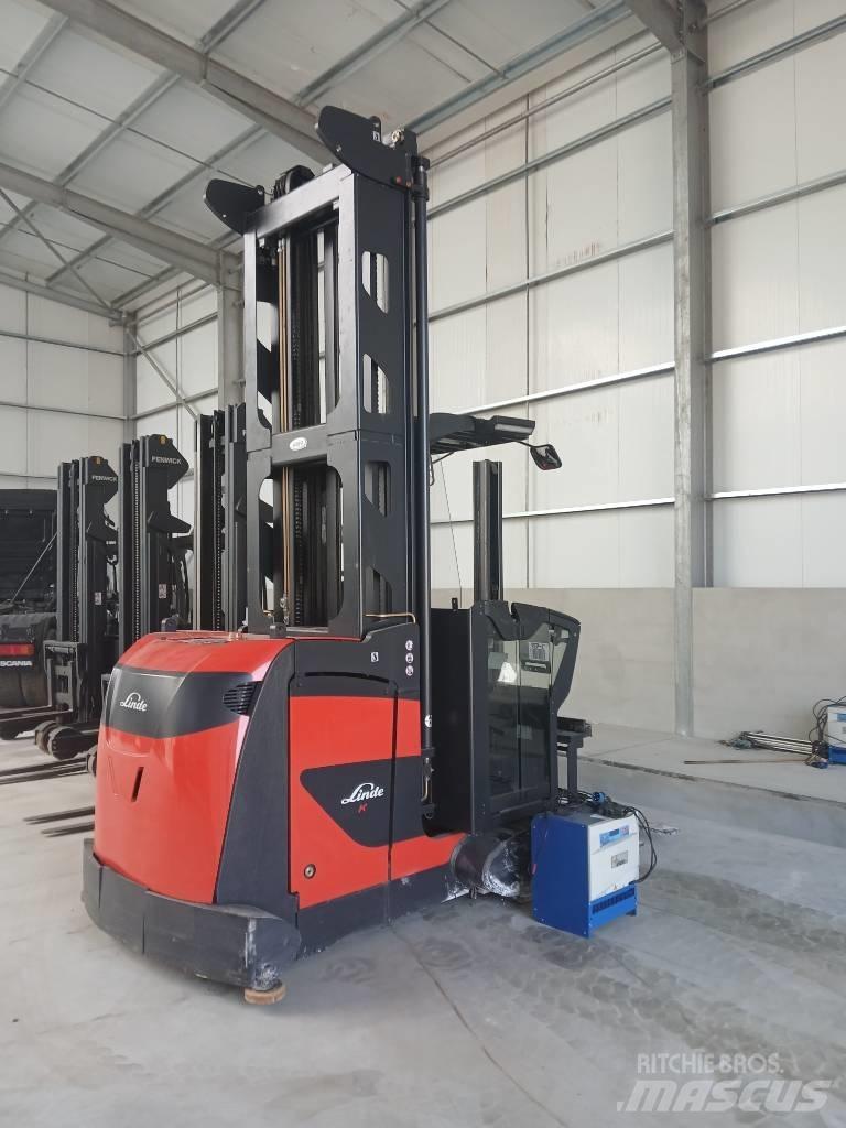 Linde K 10 Stivuitoare pentru culoare inguste