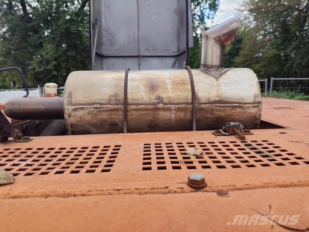 Hitachi EX 200-3 Excavatoare pe șenile
