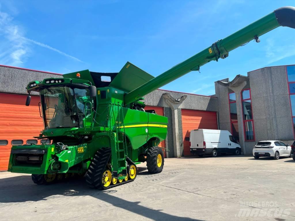 John Deere S 690 i Combine de secerat
