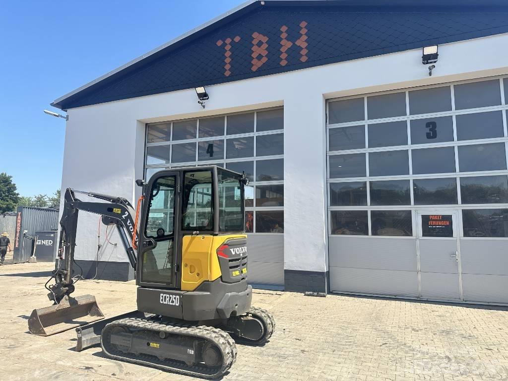 Volvo ECR 25 D Mini excavatoare < 7t