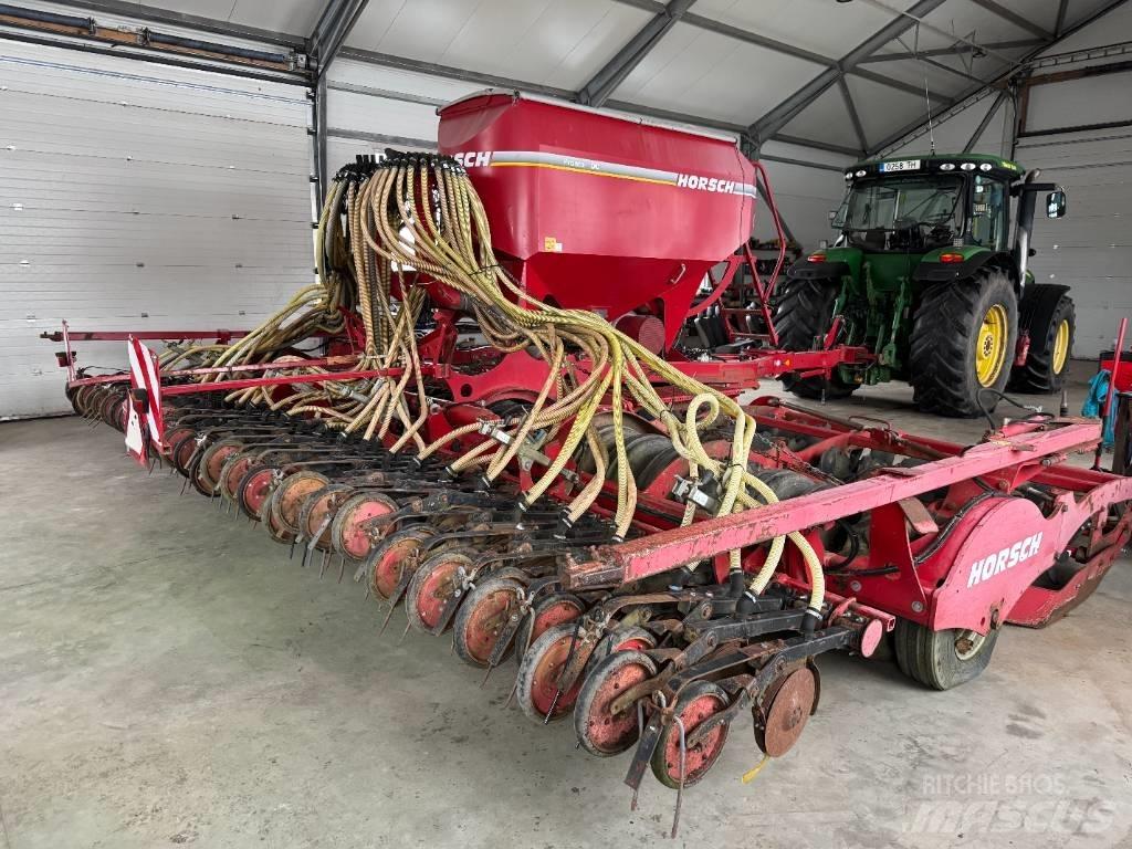 Horsch Pronto 8 DC Perforatoare