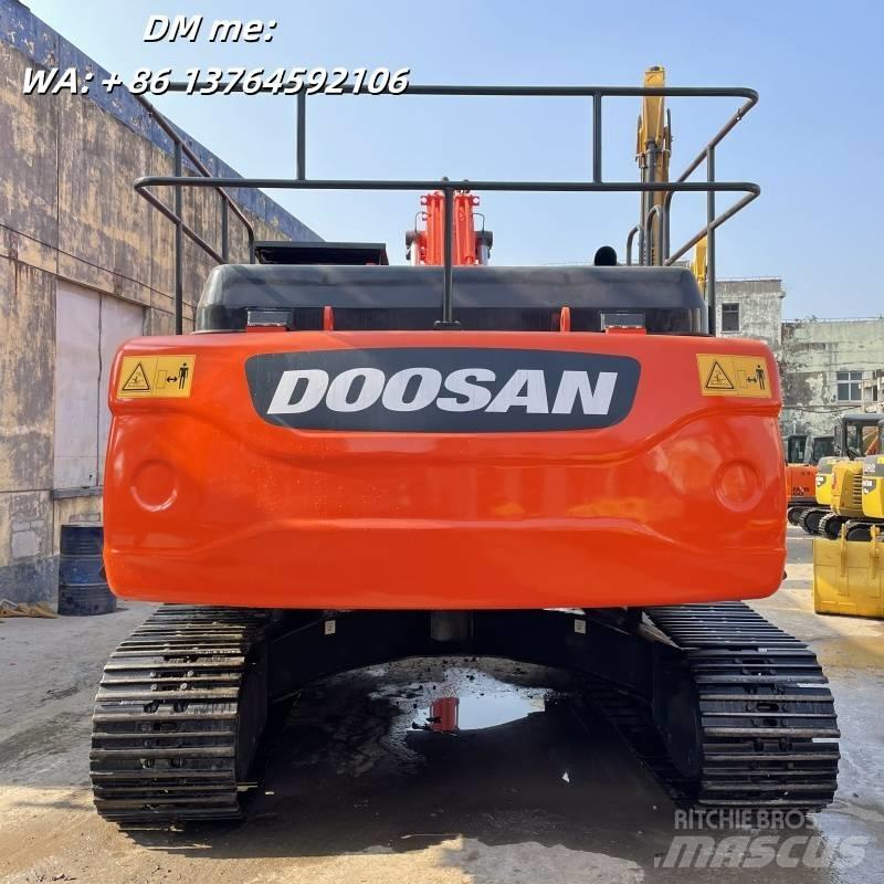 Doosan DX300LC Excavatoare pe șenile
