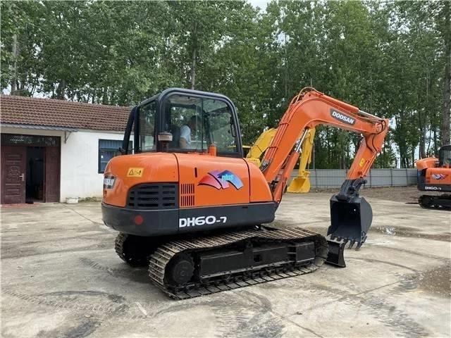 Doosan DH 60-7 Mini excavatoare < 7t