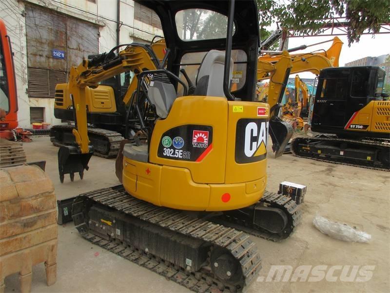 CAT 302 Mini excavatoare < 7t
