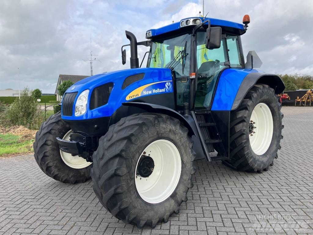 New Holland TVT 145 Tractoare