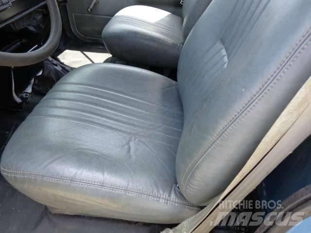 GMC C7500 Camioane platforma/prelata