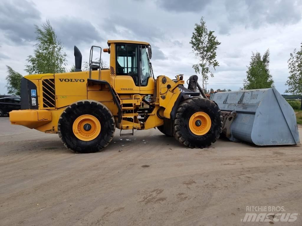 Volvo L 180 F Incarcator pe pneuri