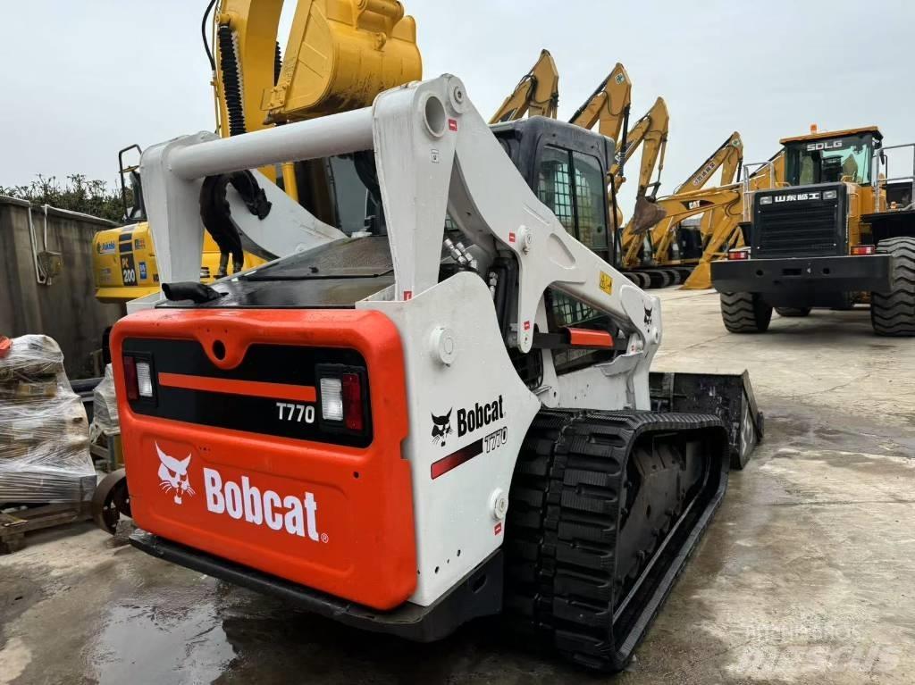 Bobcat T 770 Încarcatoare cu excavator