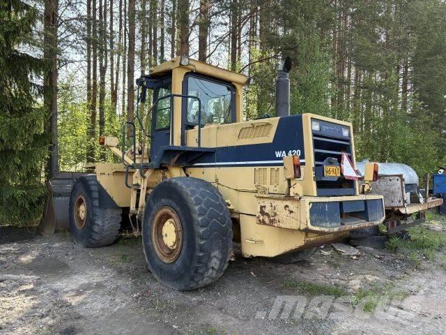 Komatsu WA420-1 Incarcator pe pneuri