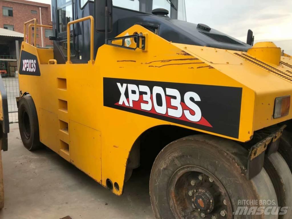 XCMG XP303 Cilindri compactori cu roti