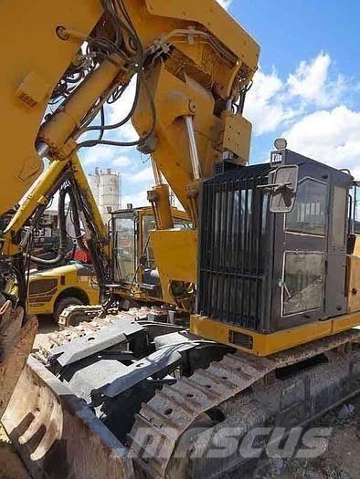 Liebherr 944C Excavatoare speciale