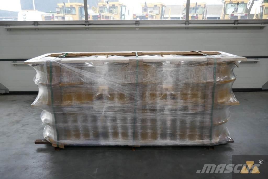 CAT 570-3854 Anvelope, roti si jante