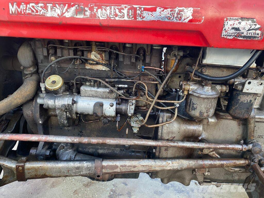 Massey Ferguson 35 Tractoare