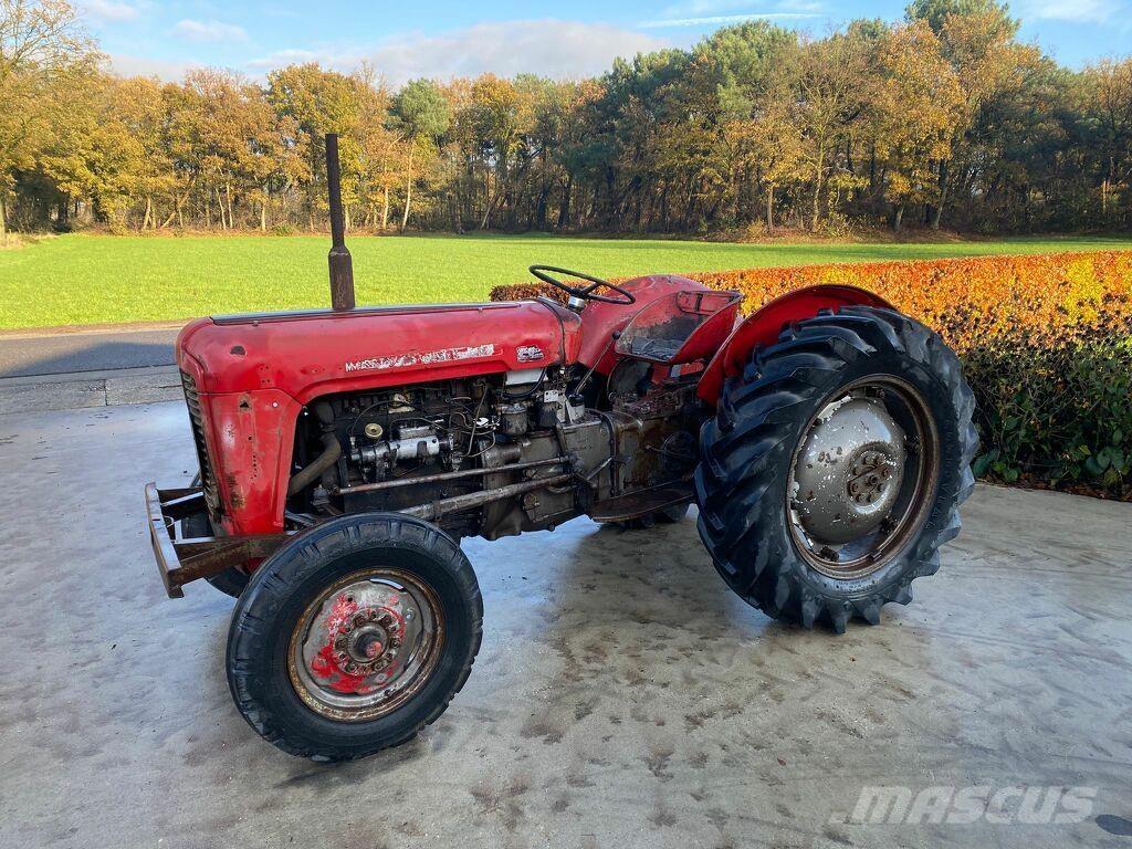 Massey Ferguson 35 Tractoare