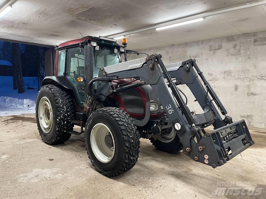 Valtra A 93 Tractoare
