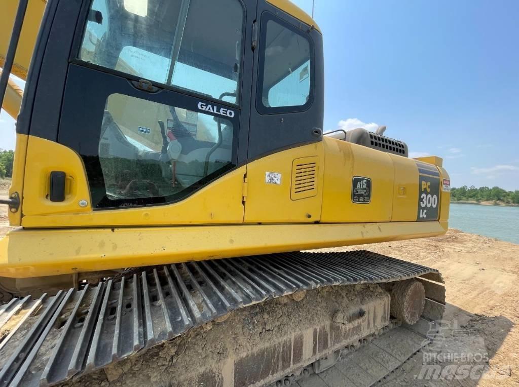 Komatsu PC 300 LC Excavatoare pe șenile
