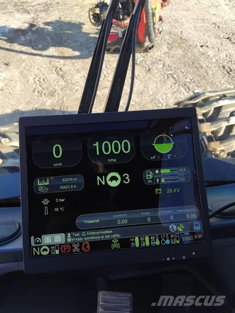 Komatsu 901XC Combine forestiere