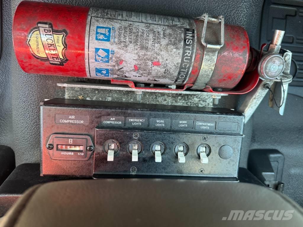 Ford F 550 XLT SD Altele