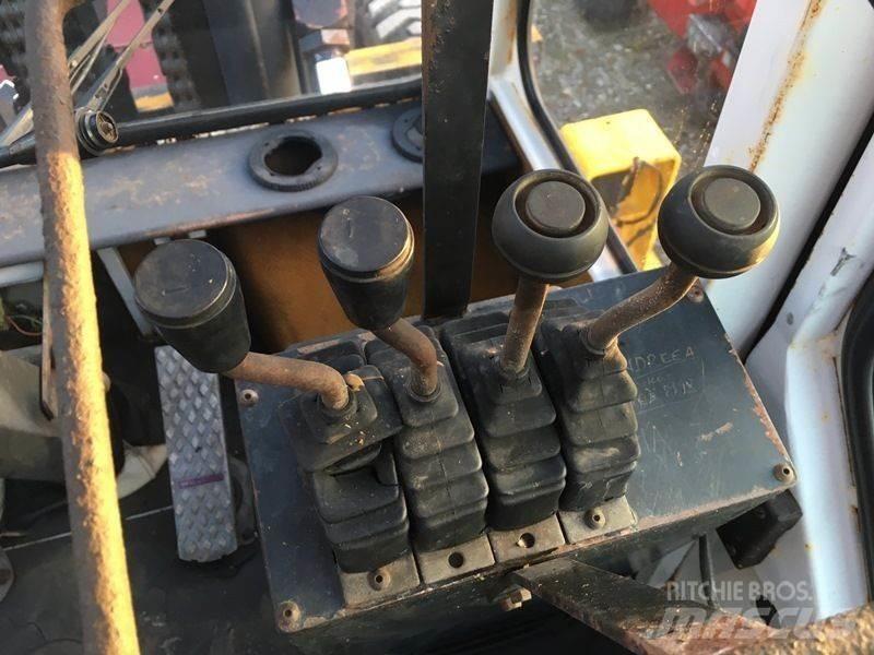 Kalmar DC15-1200 Stivuitor diesel