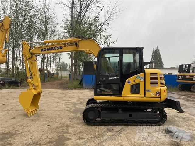 Komatsu PC70-8 Excavatoare pe șenile

