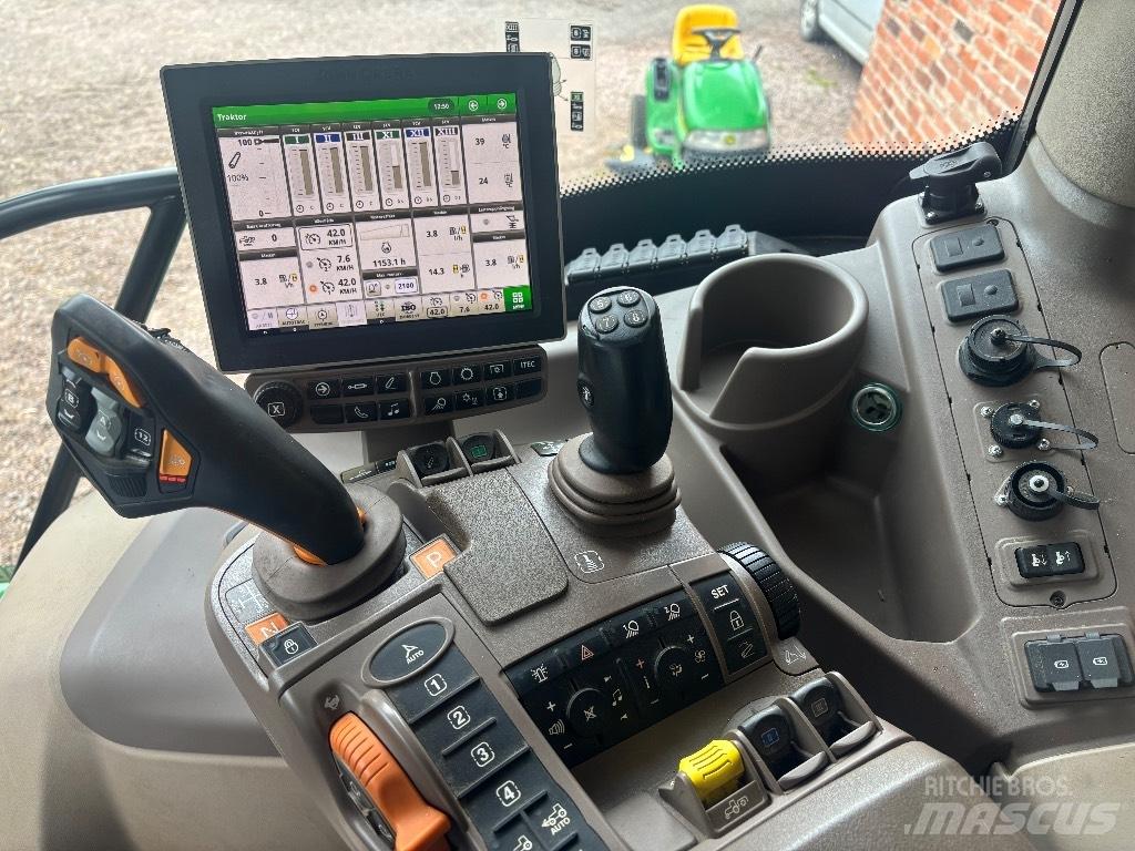 John Deere 6130 R Tractoare