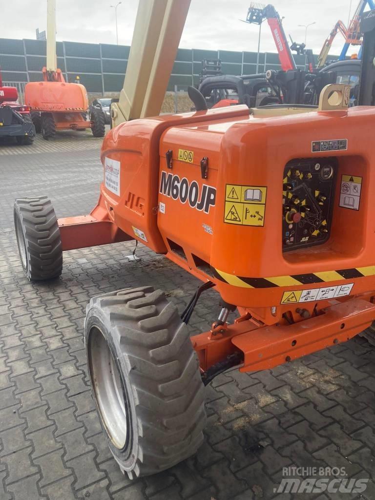 JLG M 600 JP Nacele cu brat articulat