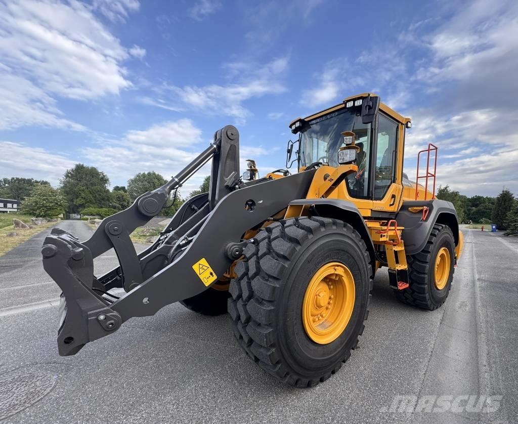 Volvo L 120 H2 Incarcator pe pneuri