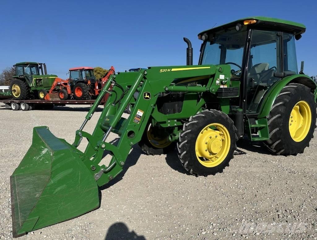 John Deere 5075 E Tractoare